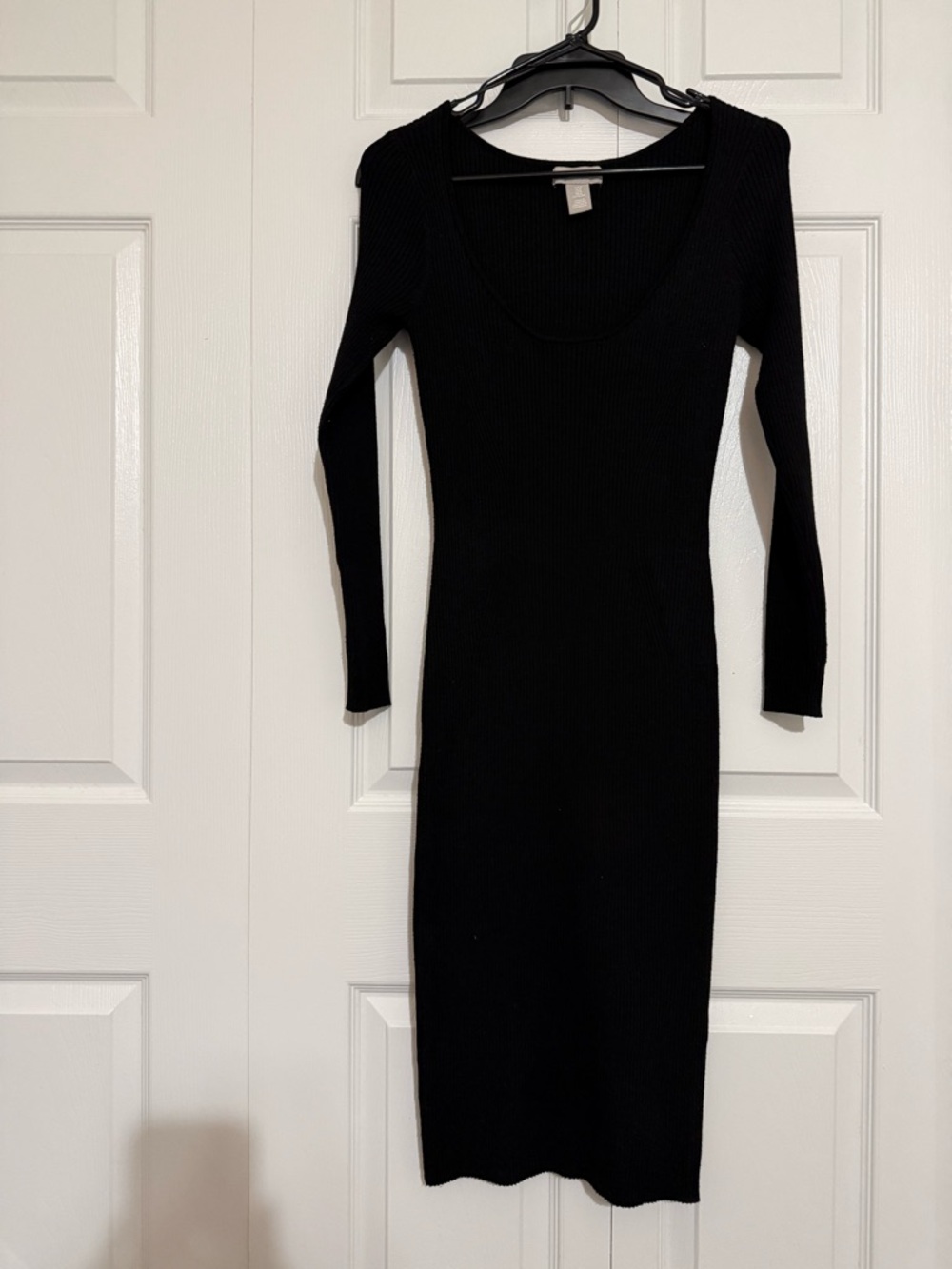 H&M Black Ribbed Sweater Dress Medium Long Sleeve Bodycon Midi Minimalist